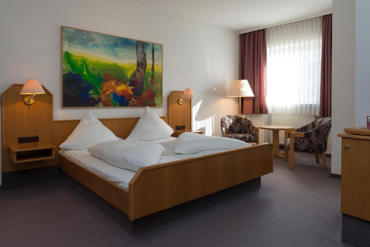 Hotel Gasthof Zum Storch Schlüsselfeld Buitenkant foto